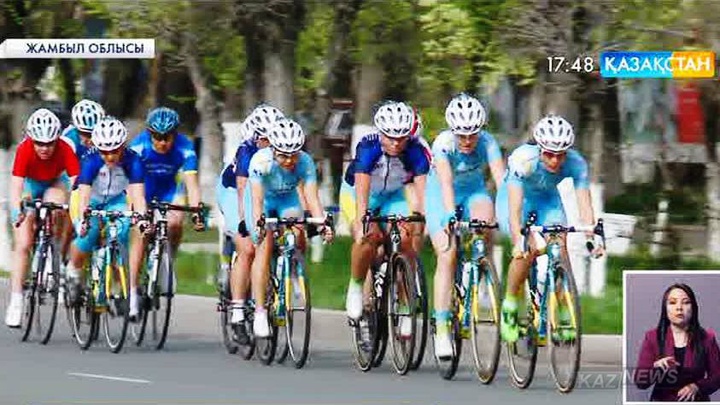 Таразда ерлер мен әйелдер арасында велоспорттан ел чемпионаты өтіп жатыр