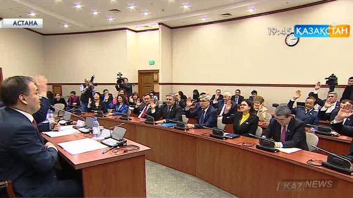 Мәжілісте Қазақстан халқы Ассамблеясының депутаттық тобы құрылды