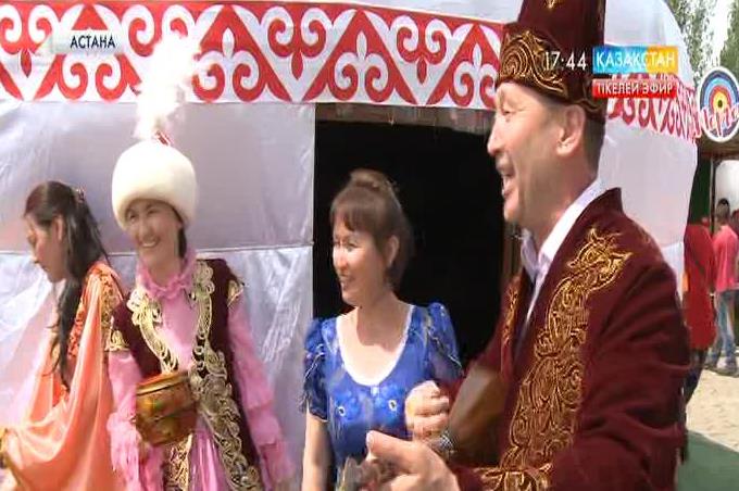 Елордада «Қымызмұрындық» халықаралық этнографиялық фестивалі өтіп жатыр 