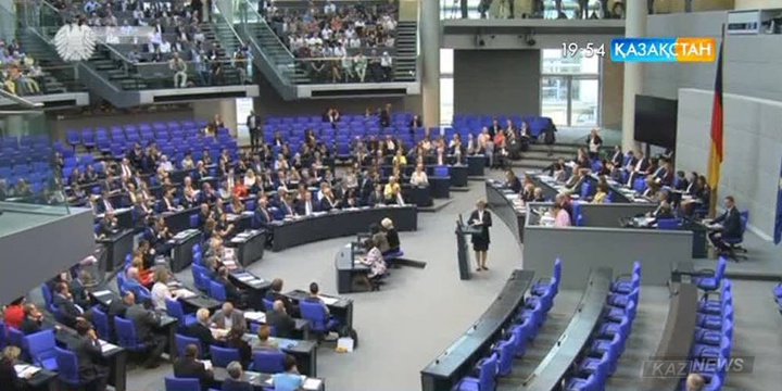 Германия парламенті  армяндар туралы резолюцияны қолдады