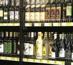 В Казахстане запретили продажу крепкого алкоголя с 21.00 до 12.00