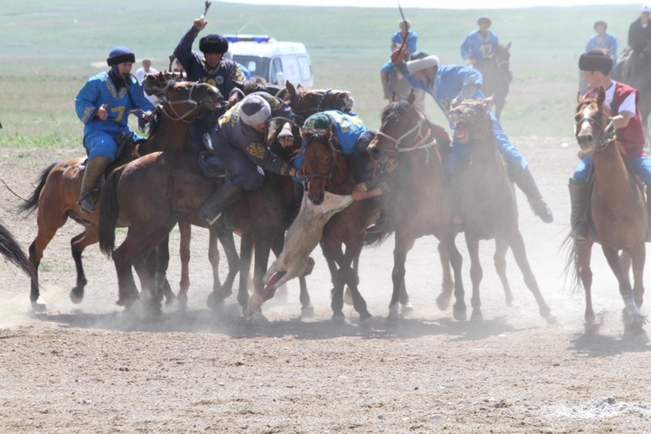 Ұлттық арнада – ұлттық ойын «Көкпар»