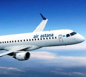 Ұшақтағы жанжалдан соң «Эйр Астана» қызметкері жұмысынан уақытша босатылды