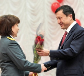 Қарулы Күштер қатарында 8 мыңнан астам қыз-келіншек қызмет етеді