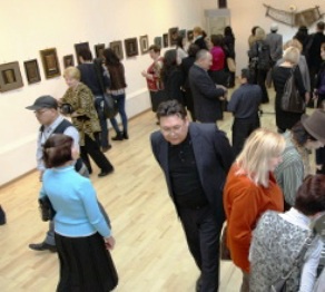 Астанада суретші-зергер Сержан Башировтың жеке көрмесі ашылды