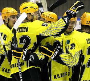 «Сарыарка» вышла в полуфинал плей-офф ВХЛ