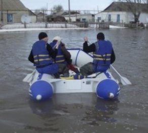 Көкпектіге көмек жетті