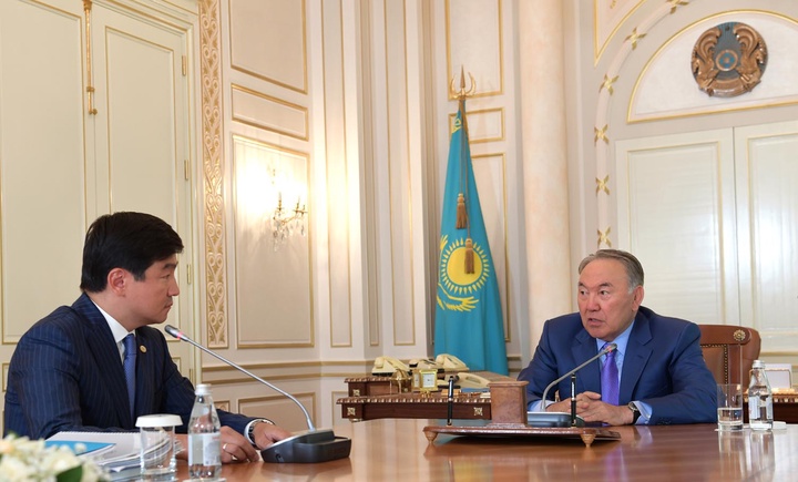 Елбасы Алматы қаласының әкімі Бауыржан Байбекті қабылдады 