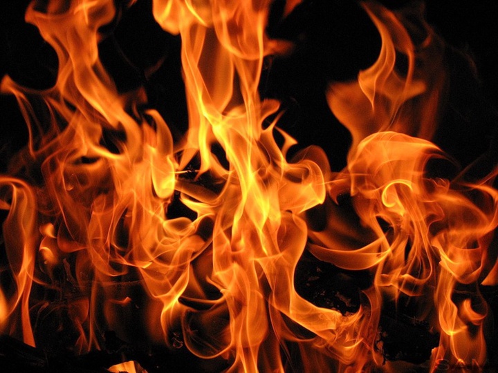 Ақмола облысы: Қоймада болған өрттен 445 тонна астық күйіп кетті