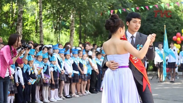 Бүгін еліміздің барлық мектебінде дәстүрлі соңғы қоңырау салтанаты өтеді