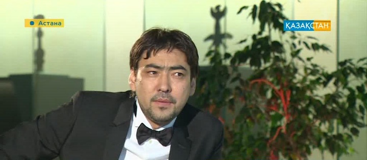 Менен көрермен   есті ән, терме, салмақты сөз күтеді