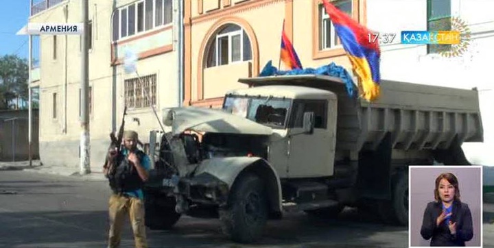 Ереванда қарулы топ дәрігерлерді кепілге алды