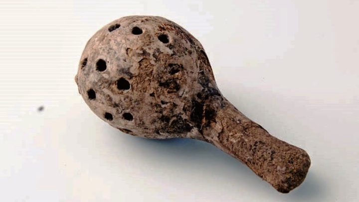 Түркияда 4 мың жыл бұрынғы сылдырмақ табылды