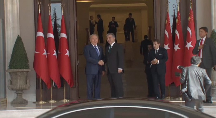 Нұрсұлтан Назарбаев Түркия президентін ұлықтау рәсіміне қатысты  (ВИДЕО)