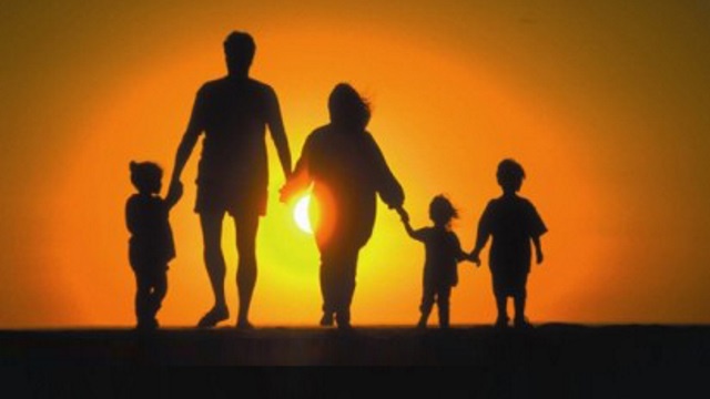 Казахстанцы отмечают День семьи