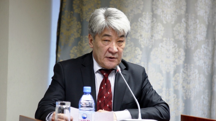 Үкіметтік емес ұйымдарды қаржыландырудың үш көзін қарастырылады