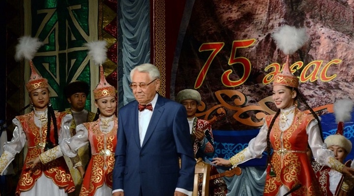 Ақтауда күйші Сержан Шәкіраттың шығармашылық кеші өтті