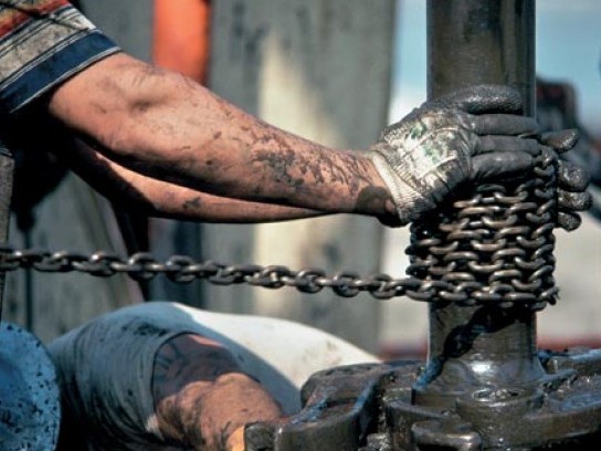 Атырауда мұнай-газ саласындағы еңбек нарығының өзекті мәселелері талқыланды