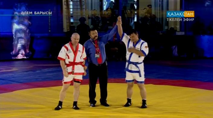 «Alem Barysy»: Тәжік палуаны қарсыласын жамбас әдісімен ұтты (ВИДЕО)