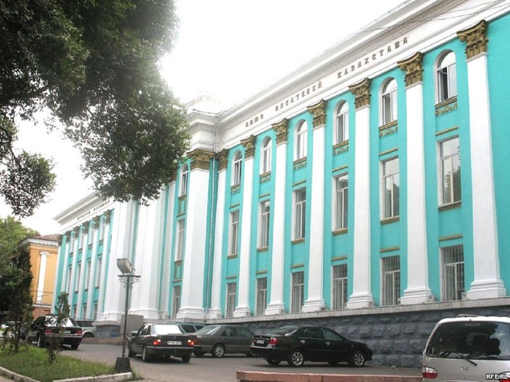 Жазушылар одағының 80 жылдық мерейтойы екі күн бойы аталып өтеді