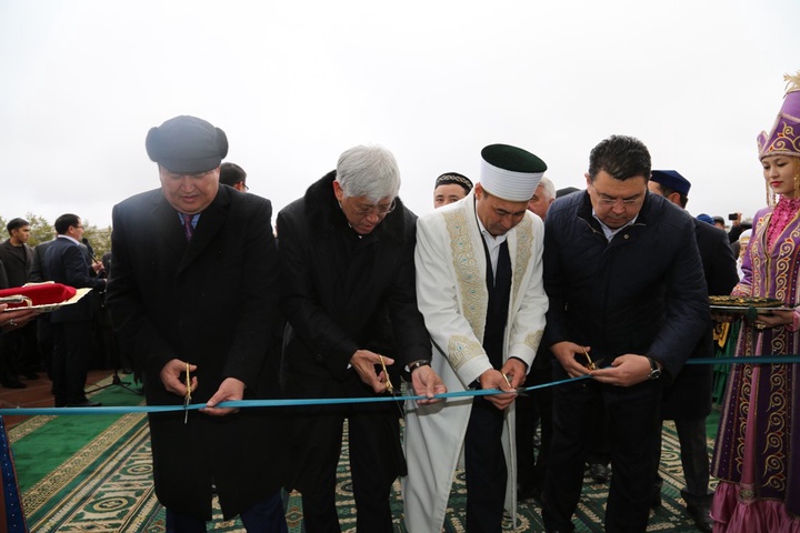 Талдықорғанда жаңа мешіт бой көтерді