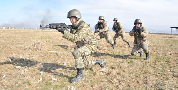 Әскерилердің жауынгерлік әзірлігі тексерілді