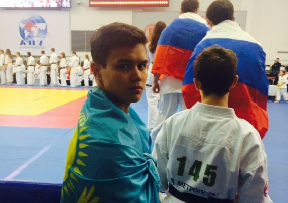 Темирлан Жанибеков стал чемпионом мира по каратэ