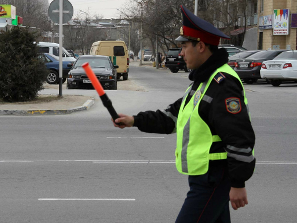 Жол патрульдік полиция қызметкерлері көліктерді себепсіз тоқтатуға құқылы емес - ҚР ІІМ