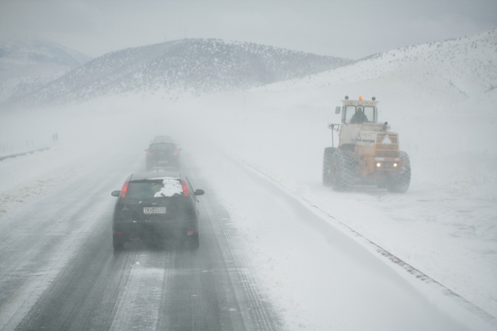 Боранға байланысты Қазақстанның алты облысында жолдар жабылды