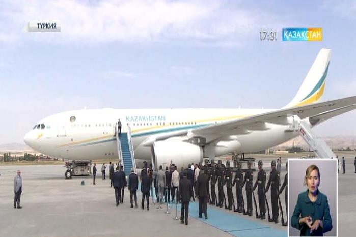 Мемлекет басшысы Түркияға ресми сапармен барды