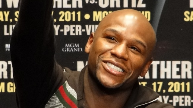 СМИ назвали новых претендентов на бой с Флойдом Мэйуэзером