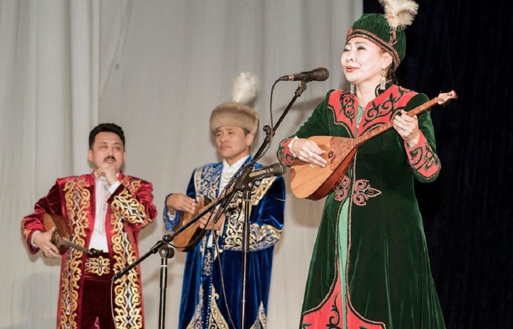 Қарағандыда әнші Гүлмира Саринаның ән кеші өтті