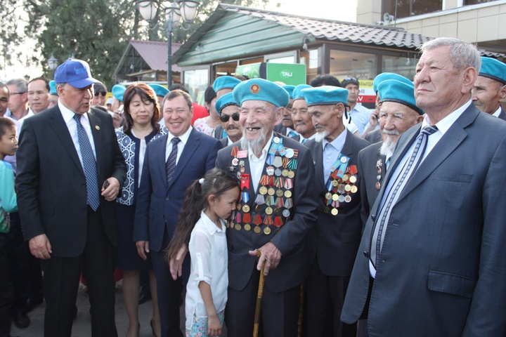 Астана мен Мәскеуде өтетін әскери шеруге Оңтүстік Қазақстаннан 17 ардагер аттанды
