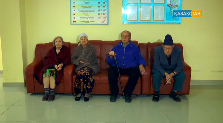 Қарттар үйіндегі тағдырлар