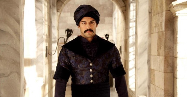 Астанаға түрік актері Бурак Озчивит келеді