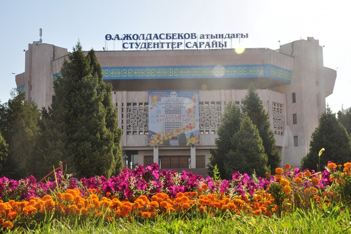 Алматыда Оразалы Досбосыновтың рухына арналған еске алу кеші және айтыс өтеді