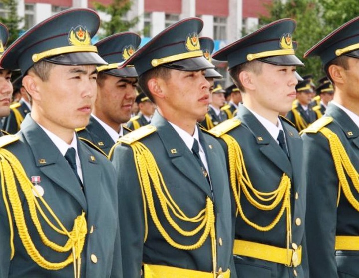 Қазақстандық курсанттар АҚШ-тың Вест-Пойнт әскери академиясына аттанды