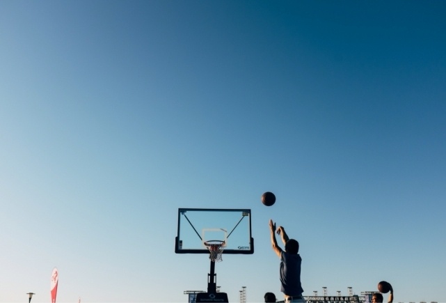 Победителем открытого чемпионата Казахстана по баскетболу стала сборная из Кокшетау