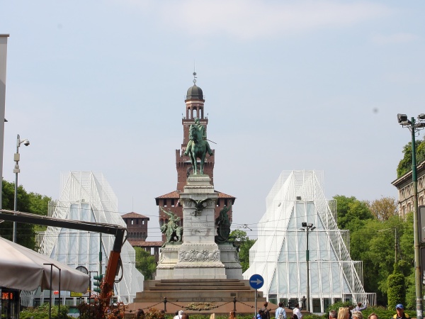  Аким Астаны Адильбек Джаксыбеков принял участие в саммите мэров