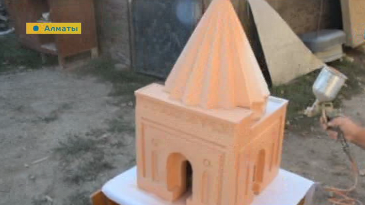 Сәулетшілер Айша бибі кесенесінің макетін жасады (ВИДЕО)