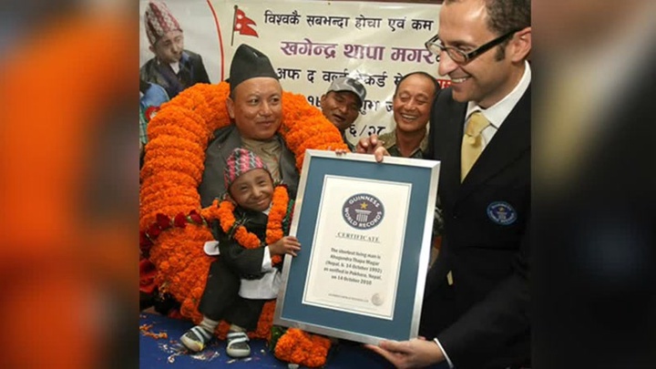 Дүниежүзіндегі ең кішкентай адамдар