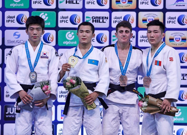 Мағжан Шәмшәдин дзюдодан жастар арасында Әлем чемпионы атанды