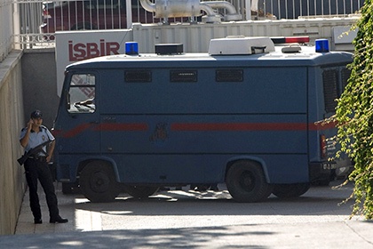 Түркия полициясы «Ислам мемлекетімен» байланысы бар деген күдікпен 20 адамды ұстады