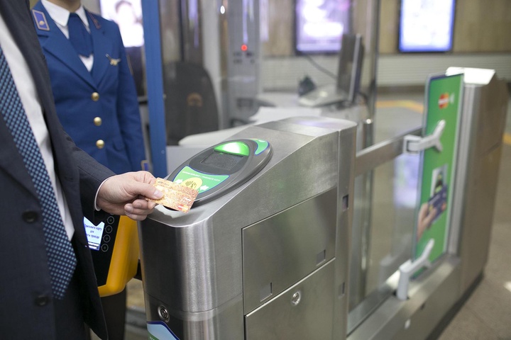 Енді Алматы метрополитенінде жолақыны MasterCard карталары арқылы төлеуге болады