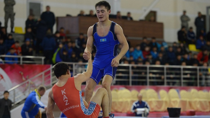 «Kazsport» телеарнасы күрес түрлерінен Қазақстан чемпионатын көрсетеді
