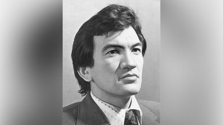 Бүгін – ақын Асқар Егеубаевтың туған күні