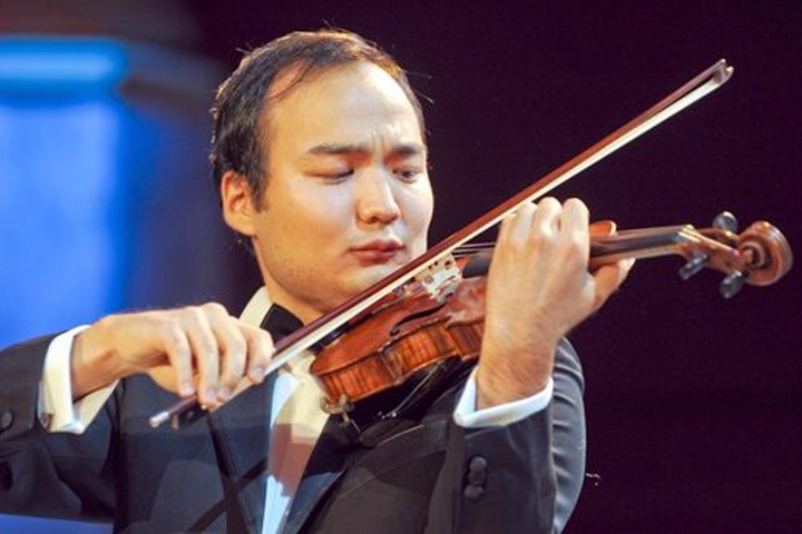 Қазақстандық скрипкашы Ержан Құлыбаев Нью-Йорктегі музыкалық байқауда жеңіске жетті