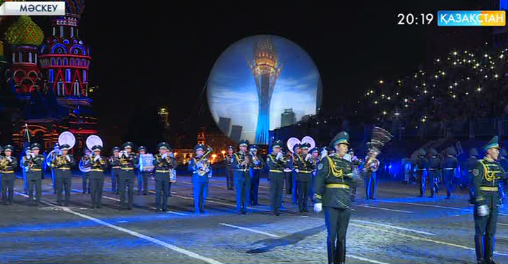 Қазақ сарбаздары мәскеуліктерді таң қалдырды