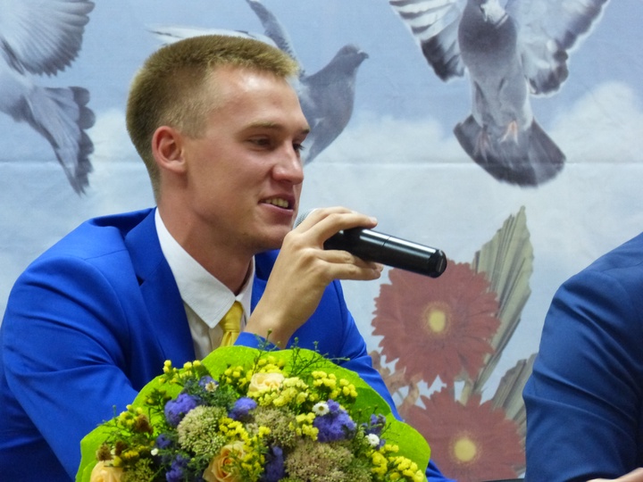 Дмитрий Баландин білім берген ұстаздарына алғыс айтты (ФОТО)