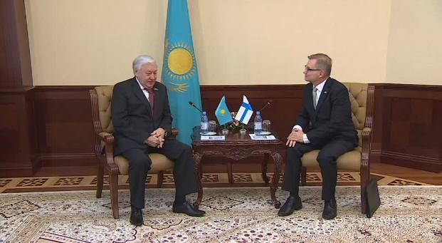 Қабиболла Жақыпов Финляндияның Қазақстандағы Елшісі Илкка Рэйсэненді қабылдады